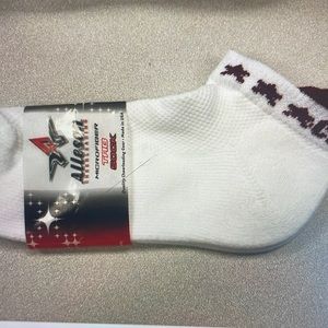 Cheer Cardinal maroon) Microfiber Tab Socks - sock size 9-11